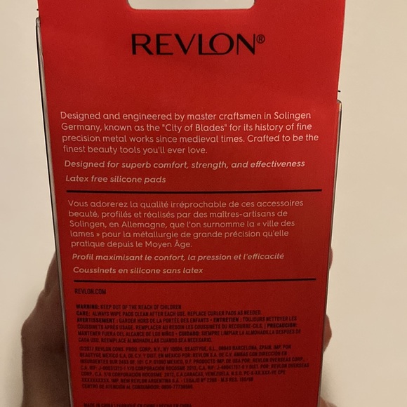 NEW REVLON Pro Lash Curler. Brand new, never used. - Picture 3 of 3